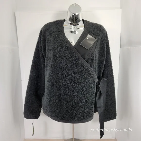 NWT Nike Women's Long Sleeve Sherpa Training Wrap Jacket Top 929839 081 Black - Picture 1 of 9